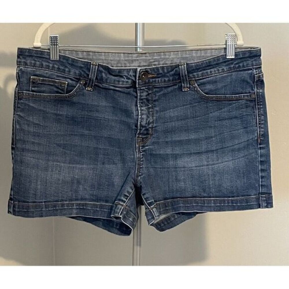 JCP Women's Denim Shorts Size 16 Walking Casual 3 1/2" Inseam